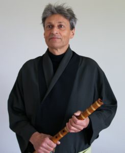 Ueli Fuyûru Derendinger, Meister der Shakuhachi